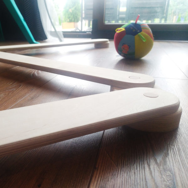 wood-balance-beam-toddler-montessori-toy-3